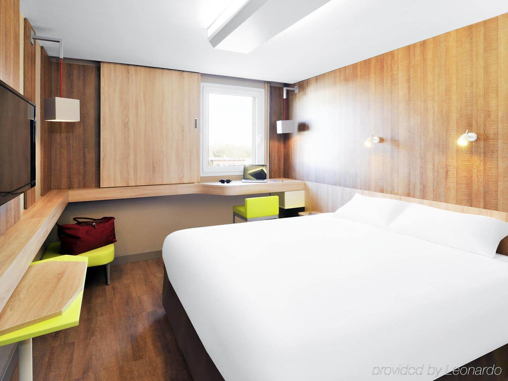 Ibis Styles Lille Marcq En Baroeul Otel Dış mekan fotoğraf